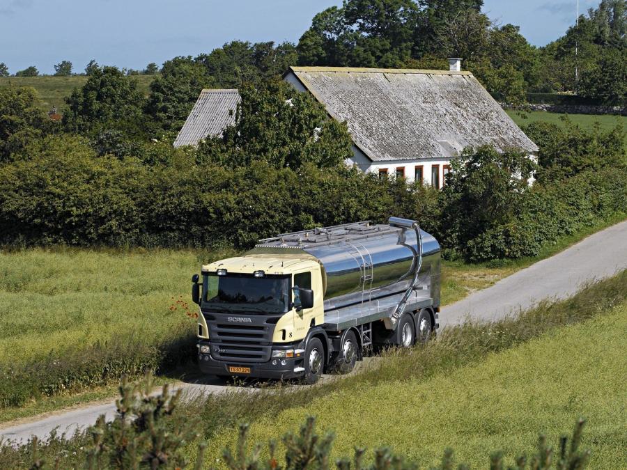  Scania P340 8x2 Tanker 2004 года  (фото 5 из 5)